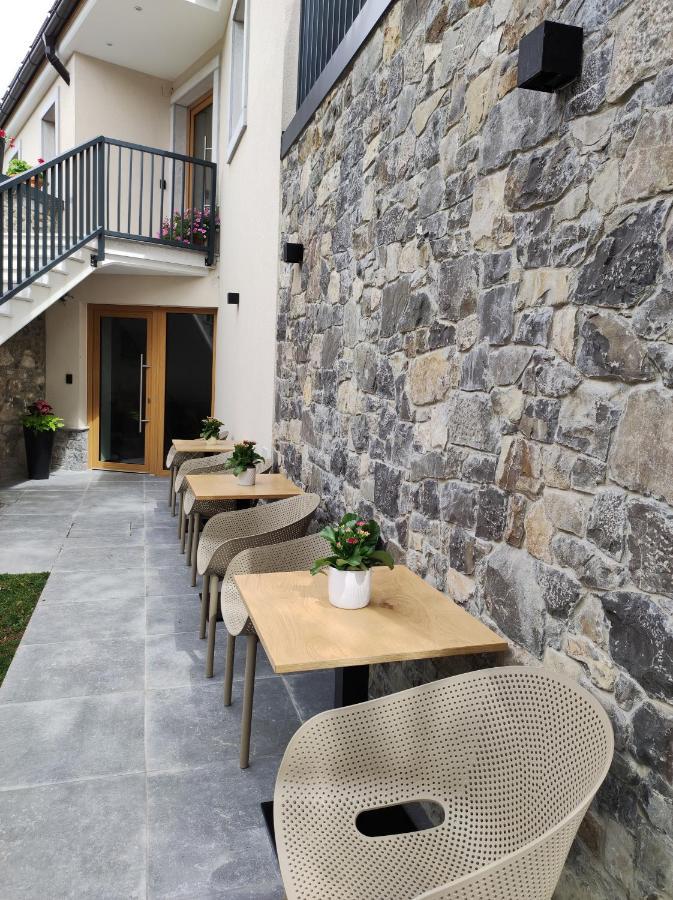 Boutique Rooms By Petric Winery Dobravlje Exterior foto